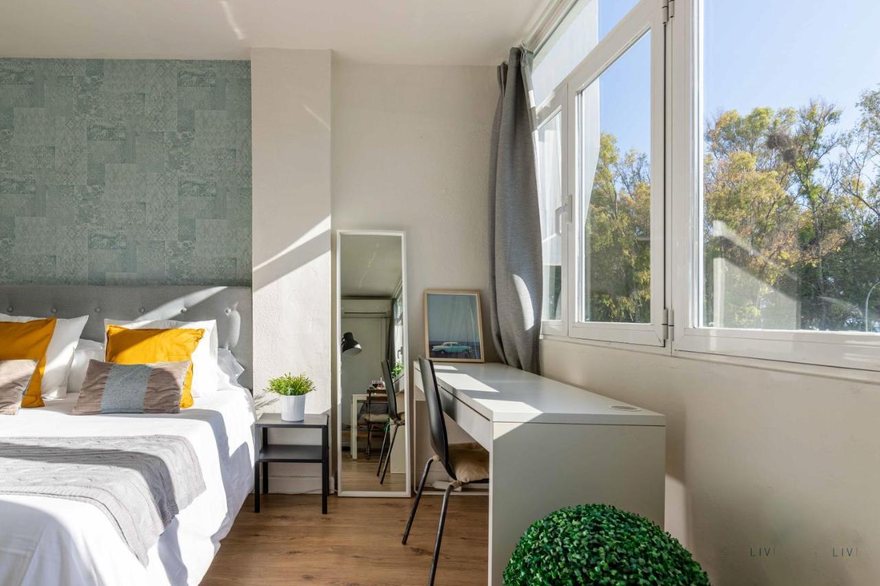 Apartamento En La Playa En Paseo Maritimo Malaga Ngoại thất bức ảnh
